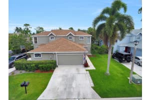 922 Honeytree Ln, Wellington, FL 33414, Sold 08/03/20