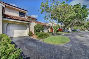 1800 Embassy Dr, West Palm Beach, FL 33401, Sold 10/14/20