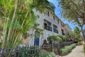74 NW 3rd Ave, Delray Beach, FL 33444, Sold 08/07/20
