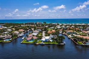 110 Bonito Dr, Boynton Beach, FL 33435, Sold 12/31/20