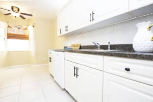 479 Grove Isle Cir, Vero Beach, FL 32962, Sold 10/09/20