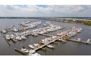 875 NW Flagler Ave, Stuart, FL 34994, Sold 09/15/20