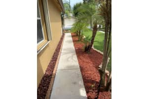 5309 Rivermill Ln, Lake Worth, FL 33463, Sold 11/04/20