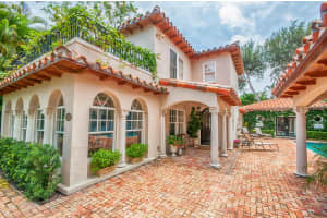 282 Barcelona Rd, West Palm Beach, FL 33401, Sold 01/15/21