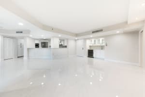 100 SE 5th Ave, Boca Raton, FL 33432, Sold 10/05/20