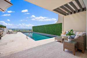 12 Sloans Curve Dr, Palm Beach, FL 33480, Sold 12/23/20