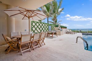 12 Sloans Curve Dr, Palm Beach, FL 33480, Sold 12/23/20