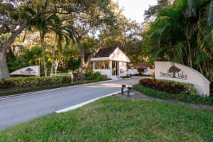11246 Riverwood Pl, North Palm Beach, FL 33408, Sold 08/03/20