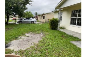 5833 Barbados Way W, West Palm Beach, FL 33407, Sold 11/25/20