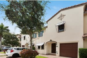 415 Via Villagio, Hypoluxo, FL 33462, Sold 08/03/20