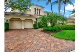 105 Monte Carlo Dr, Palm Beach Gardens, FL 33418, Sold 10/30/20