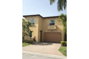 4654 Mediterranean Cir, Palm Beach Gardens, FL 33418, Sold 08/31/20