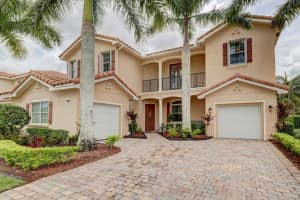 5425 SW Honeysuckle Ct, Palm City, FL 34990, Sold 09/30/20