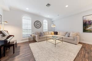 229 Lone Pine Dr, Palm Beach Gardens, FL 33410, Sold 08/19/20