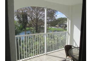 815 W Boynton Beach Blvd, Boynton Beach, FL 33426, Sold 08/21/20