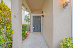 6861 Hendry Dr, Lake Worth, FL 33463, Sold 08/07/20