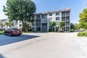 2010 S Federal Hwy, Boynton Beach, FL 33435, Sold 08/19/20