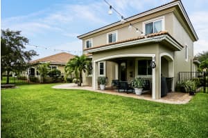 6761 Osage Cir, Greenacres, FL 33413, Sold 08/24/20