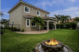 6761 Osage Cir, Greenacres, FL 33413, Sold 08/24/20