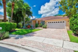 9276 Lakeside Ln, Boynton Beach, FL 33437, Sold 07/17/20
