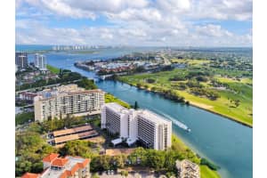 356 Golfview Rd, North Palm Beach, FL 33408, Sold 10/12/20