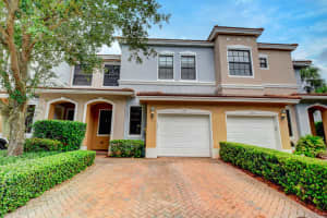 230 Chrystie Cir, Delray Beach, FL 33484, Sold 10/30/20