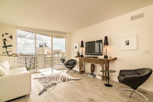 1551 N Flagler Dr, West Palm Beach, FL 33401, Sold 08/21/20