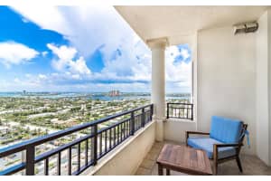 3800 N Ocean Dr, Riviera Beach, FL 33404, Sold 04/29/21