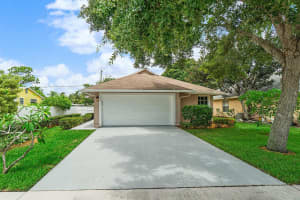 147 Pennock Landing Cir, Jupiter, FL 33458, Sold 08/11/20