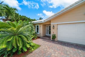 800 Glouchester St, Boca Raton, FL 33487, Sold 09/15/20