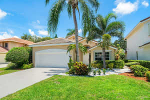 2727 S Hidden Lakes Dr, Delray Beach, FL 33445, Sold 07/15/20