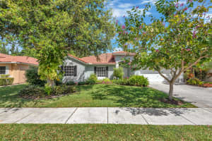 4827 N Lee Rd, Delray Beach, FL 33445, Sold 07/24/20