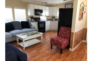 1042 Nettles Blvd, Jensen Beach, FL 34957, Sold 12/24/20
