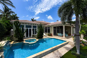 857 Harbour Isles Dr, North Palm Beach, FL 33410, Sold 02/05/21