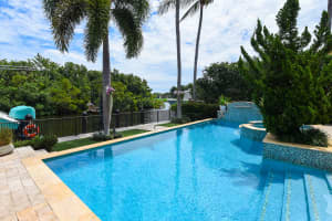 857 Harbour Isles Dr, North Palm Beach, FL 33410, Sold 02/05/21