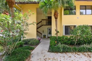 85 Pelican Pointe Dr, Delray Beach, FL 33483, Sold 08/21/20