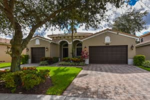 16092 Glencrest Ave, Delray Beach, FL 33446, Sold 08/19/20