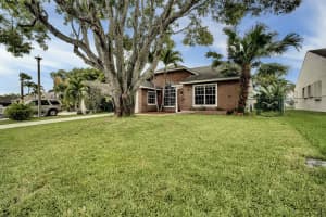 5647 Pebble Brook Ln, Boynton Beach, FL 33472, Sold 07/15/20