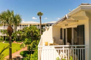 300 S Ocean Blvd, Delray Beach, FL 33483, Sold 03/23/21