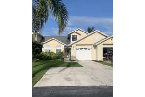 942 5th Dr, Vero Beach, FL 32960, Sold 08/07/20