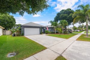 9058 Cavatina Pl, Boynton Beach, FL 33472, Sold 08/05/20