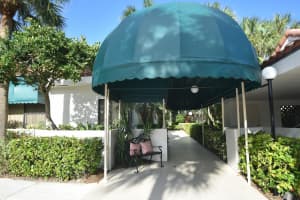 200 Waterway Rd, Jupiter, FL 33469, Sold 10/01/20