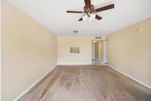 470 Executive Center Dr #2h, West Palm Beach, FL 33401, Sold 08/03/20