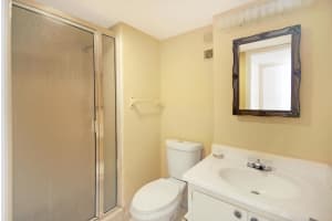 470 Executive Center Dr #2h, West Palm Beach, FL 33401, Sold 08/03/20