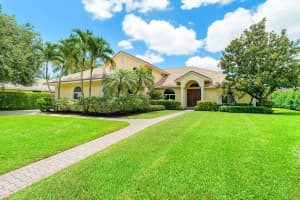 2509 Seminole Cir, West Palm Beach, FL 33409, Sold 01/25/21