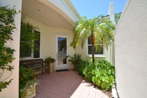 8427 Sabal Palm Ct, Indian River Shores, FL 32963, Sold 03/05/21