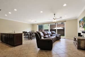 3422 Elizabeth Pl N, Palm Springs, FL 33461, Sold 07/27/20