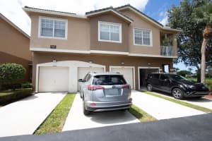3086 Grandiflora Dr, Greenacres, FL 33467, Sold 07/24/20