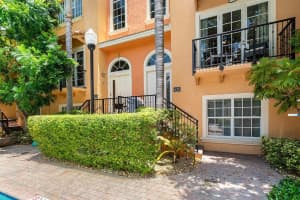 628 Renaissance Wy, Delray Beach, FL 33483, Sold 09/30/20