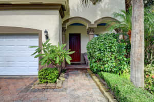 1084 Grove Park Cir, Boynton Beach, FL 33436, Sold 07/30/20